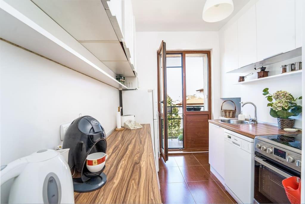 Central Apartment 2Bd Next To Vitosha Bul. Sofia Exterior photo